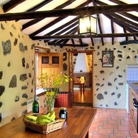 Ferienhaus Casa Montiel In Hébergement de vacances Icod De Los Vinos